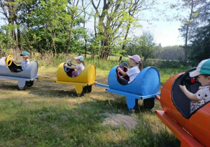 Przejażdżka wagonikami po Puszczy Bolimowskiej