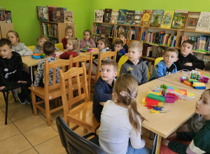 Zajęcia w bibliotece - grupa niebieska