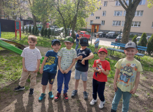 Zabawy w ogrodzie - grupa pomarańczowa