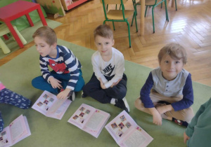 Dzieci opowiadają o ilustracjach