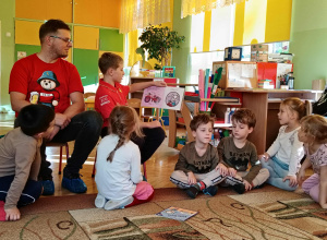 "Tata też czyta" - grupa żółta