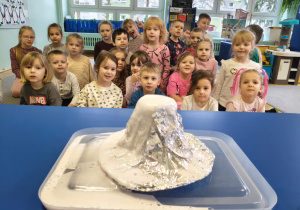 Eksperyment walentynkowy: "Wulkan miłości"