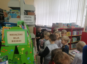 Zajęcia w bibliotece - grupa niebieska