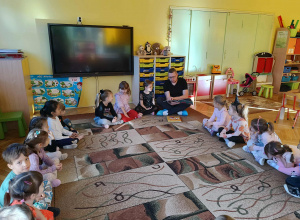 "Tata też czyta" - grupa żółta